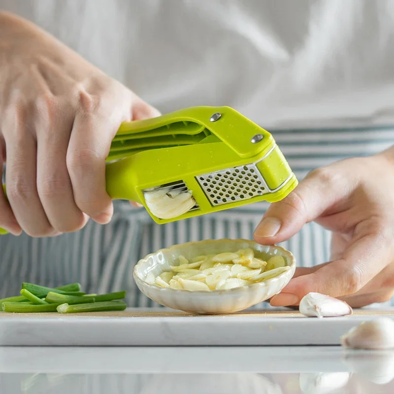 2 in 1 Garlic Ricer and Slicer - Kitchen Gadgets Useful บทวิจารณ์และราคา